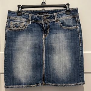 Denim skirt